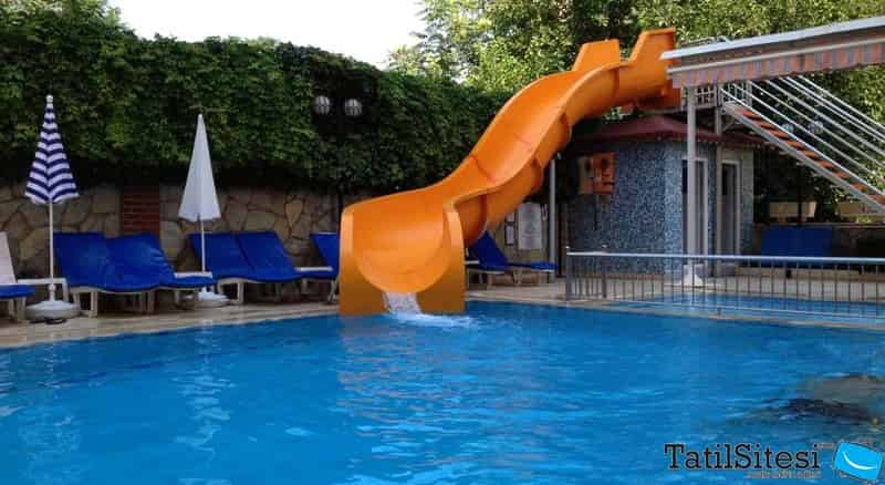 Lara Dinç Hotel